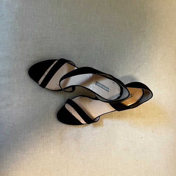 Giorgio Armani Stilettos - Picture 1 of 4